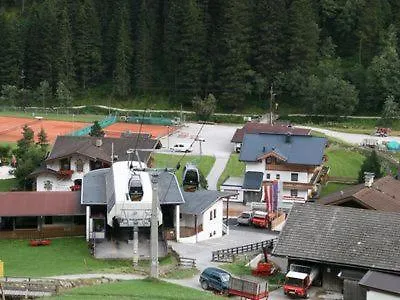 Chalet Diamant Tux